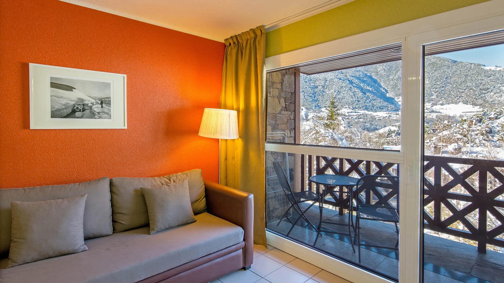 Giberga Apartments La Massana